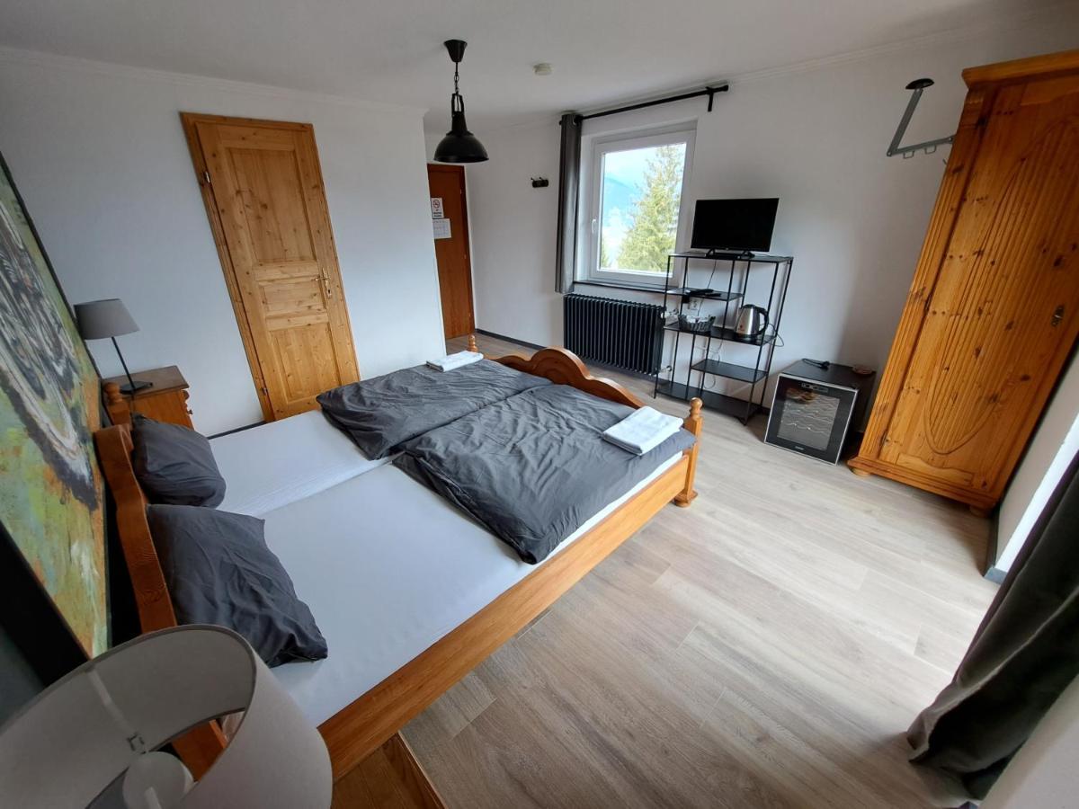 Blue Mountain Hotel Африц Экстерьер фото