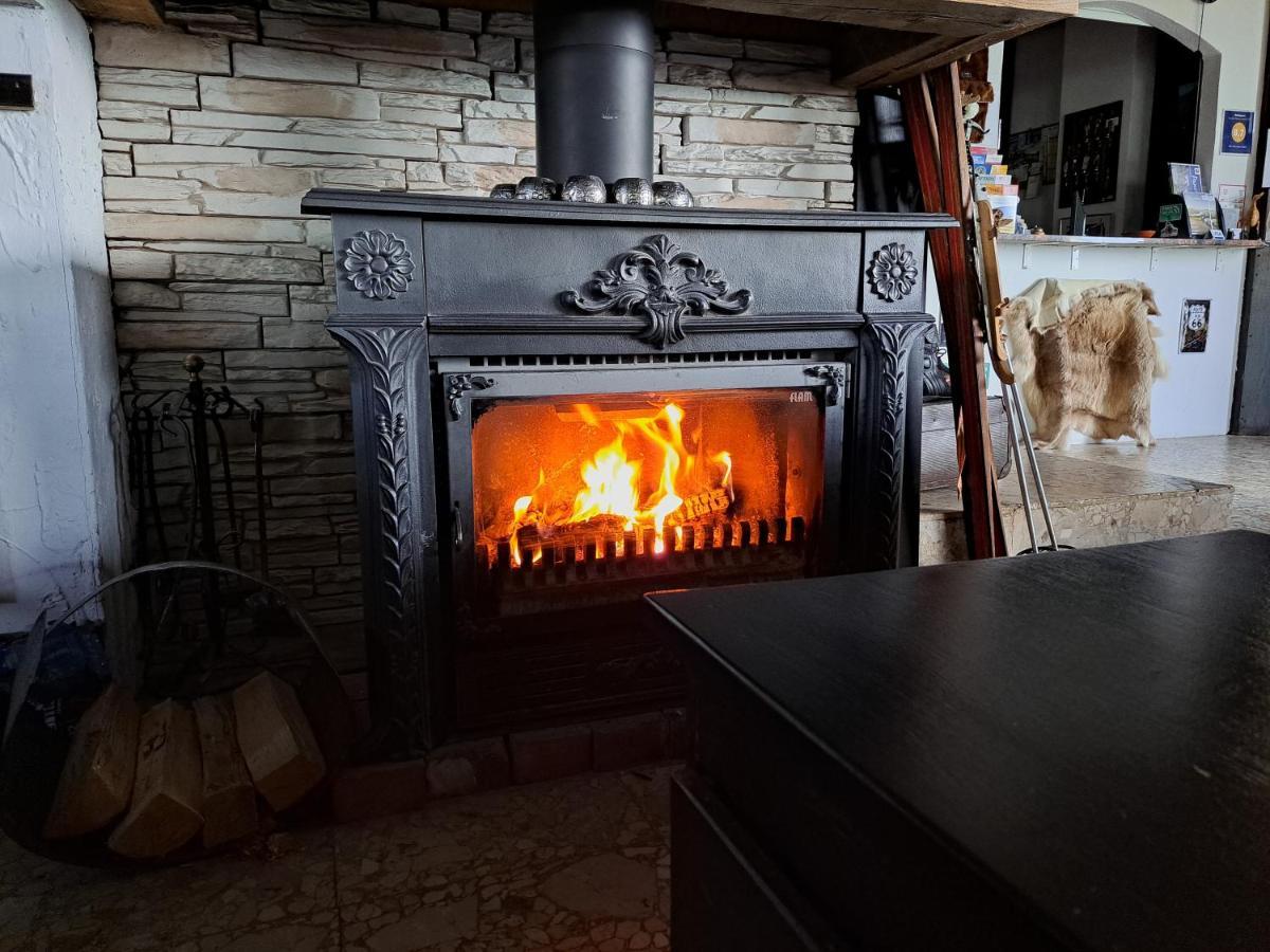 Blue Mountain Hotel Африц Экстерьер фото
