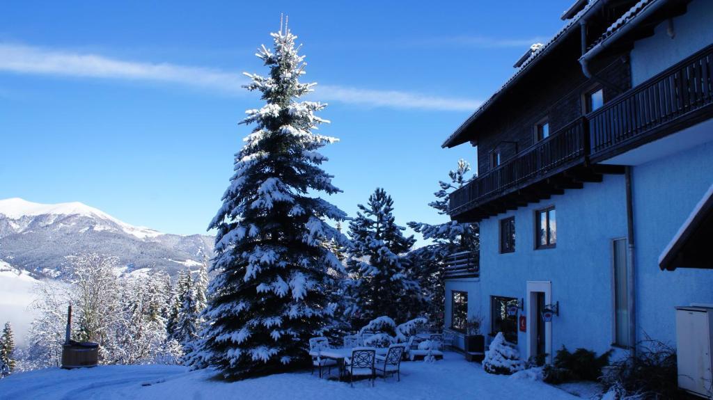 Blue Mountain Hotel Африц Экстерьер фото